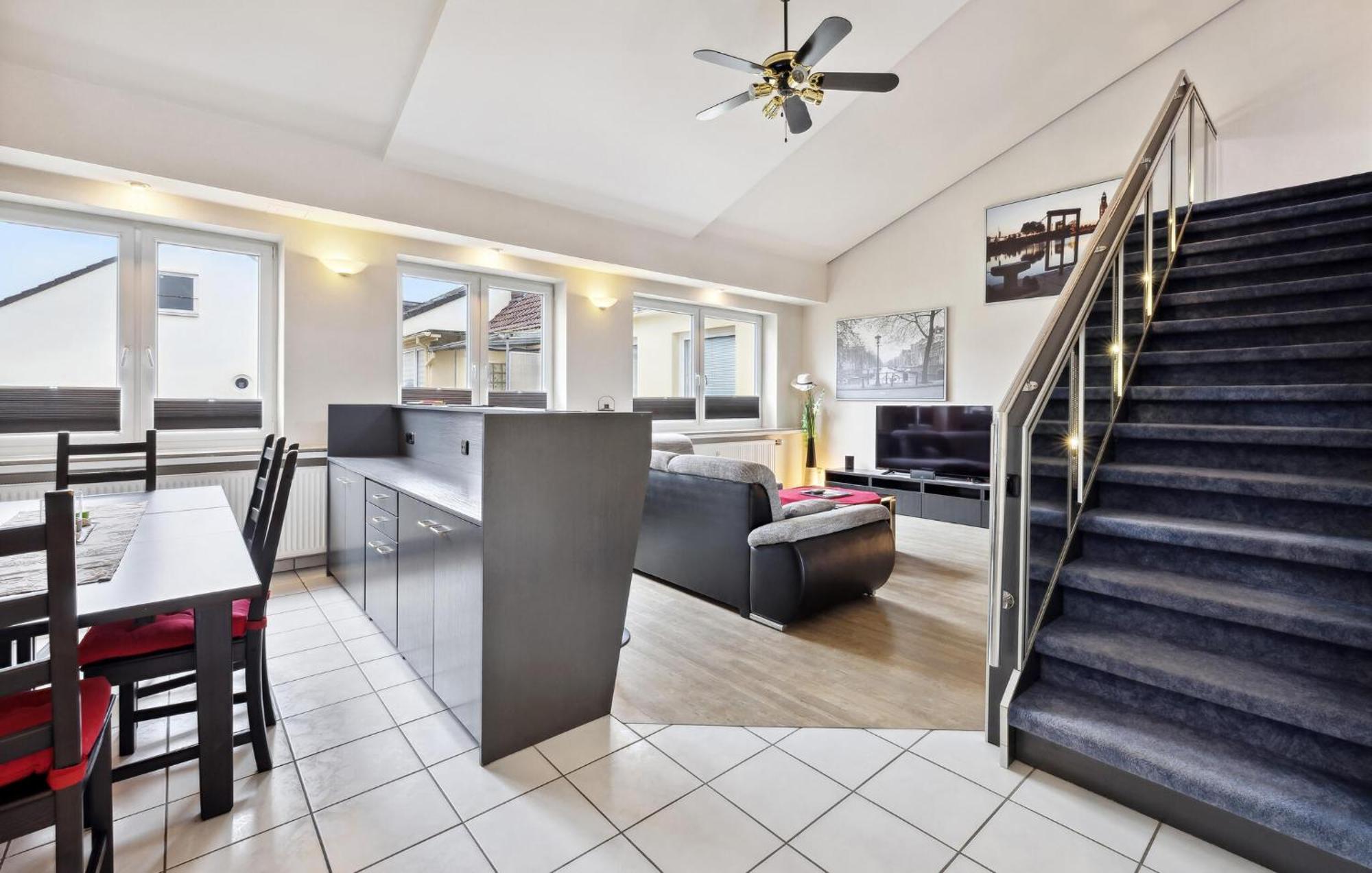 Amazing Apartment In Bremerhaven With Kitchen Exterior foto
